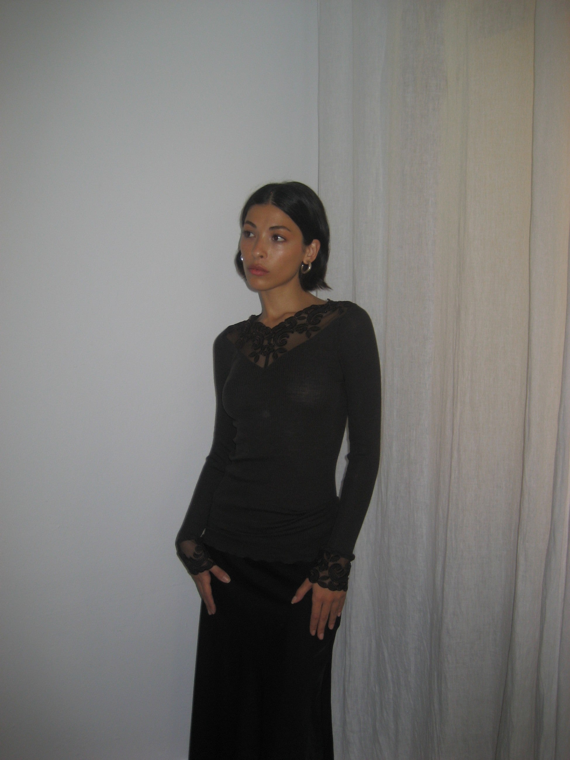 Lace Detailed Knit Blouse