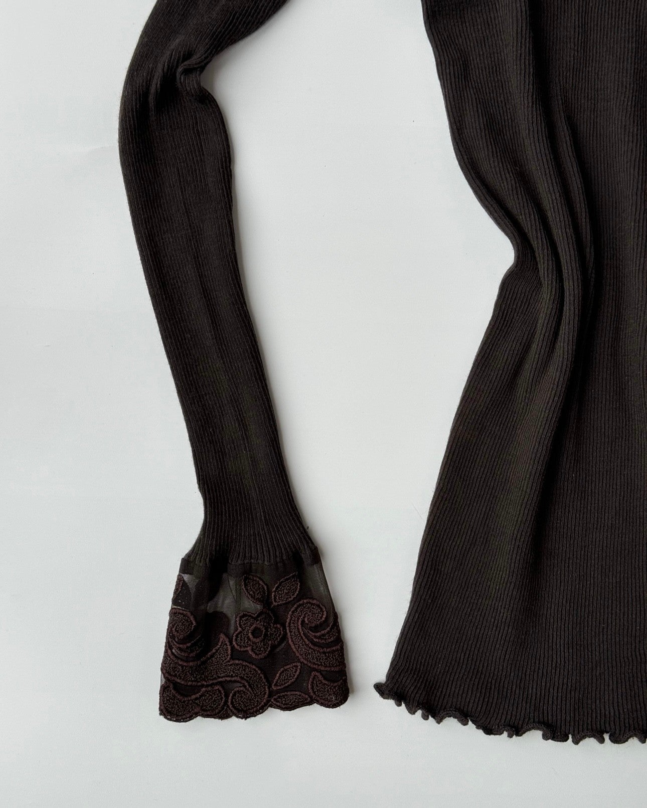 Lace Detailed Knit Blouse
