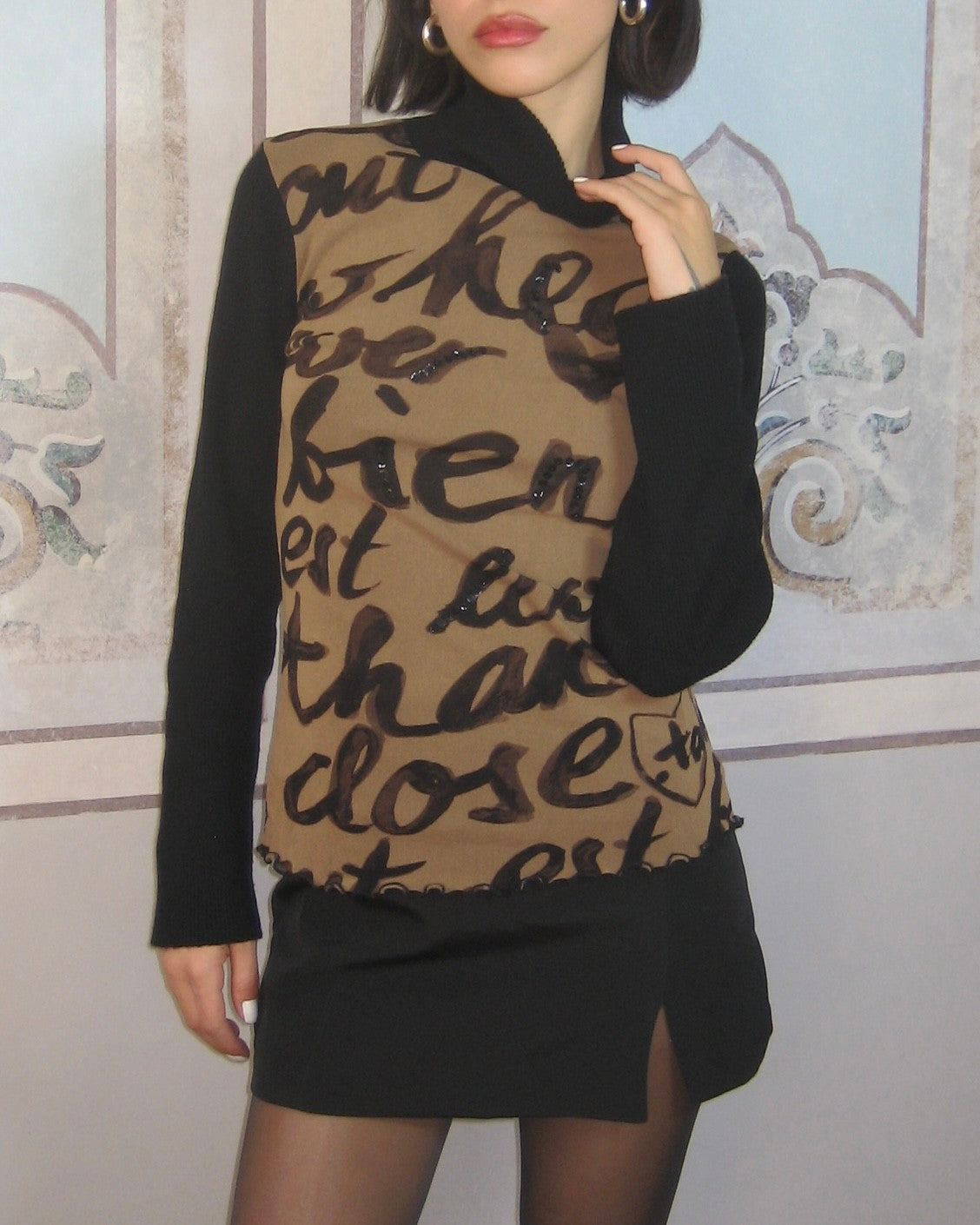 Vakko Turtleneck Blouse