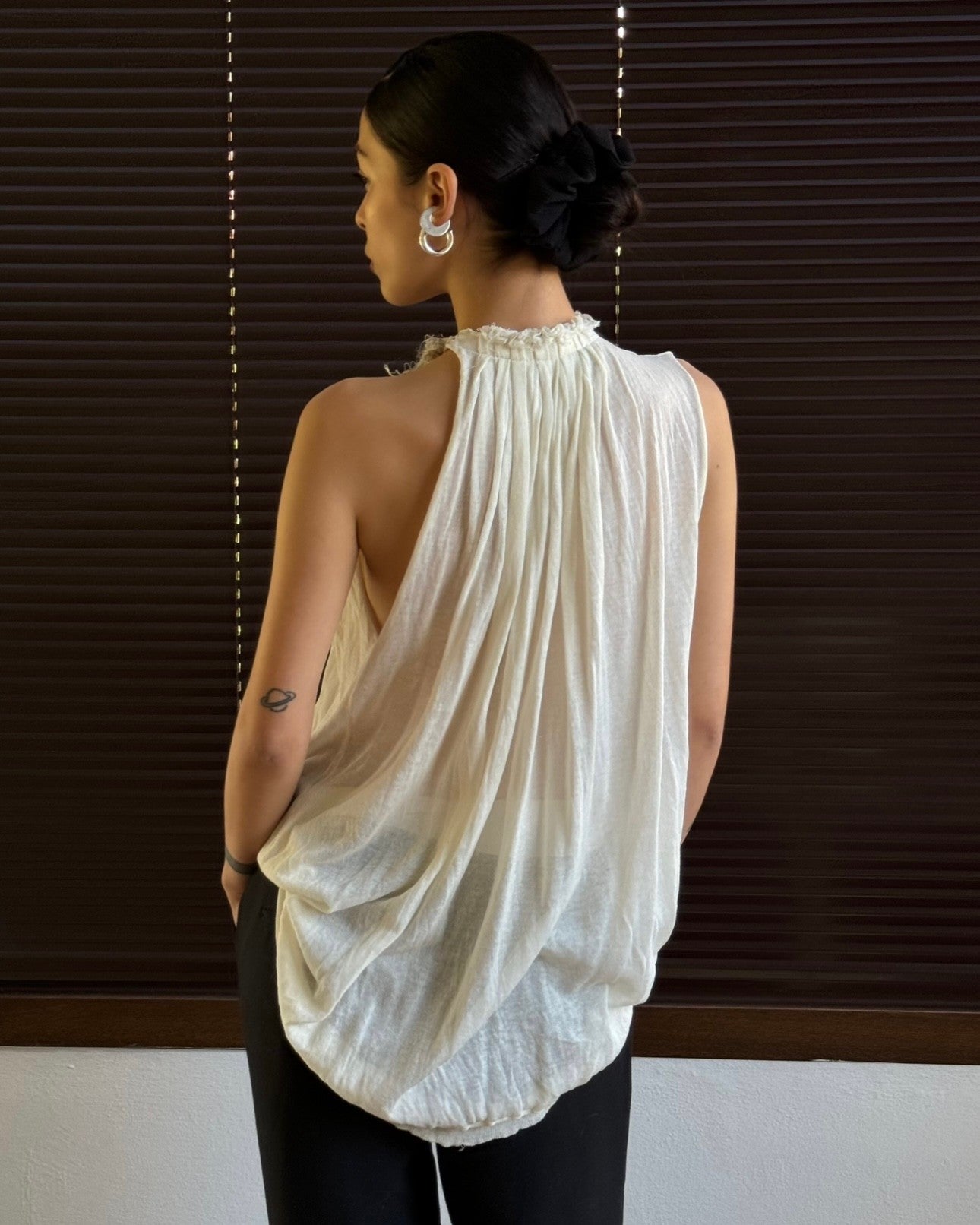 Asymmetrical Sleeve Blouse