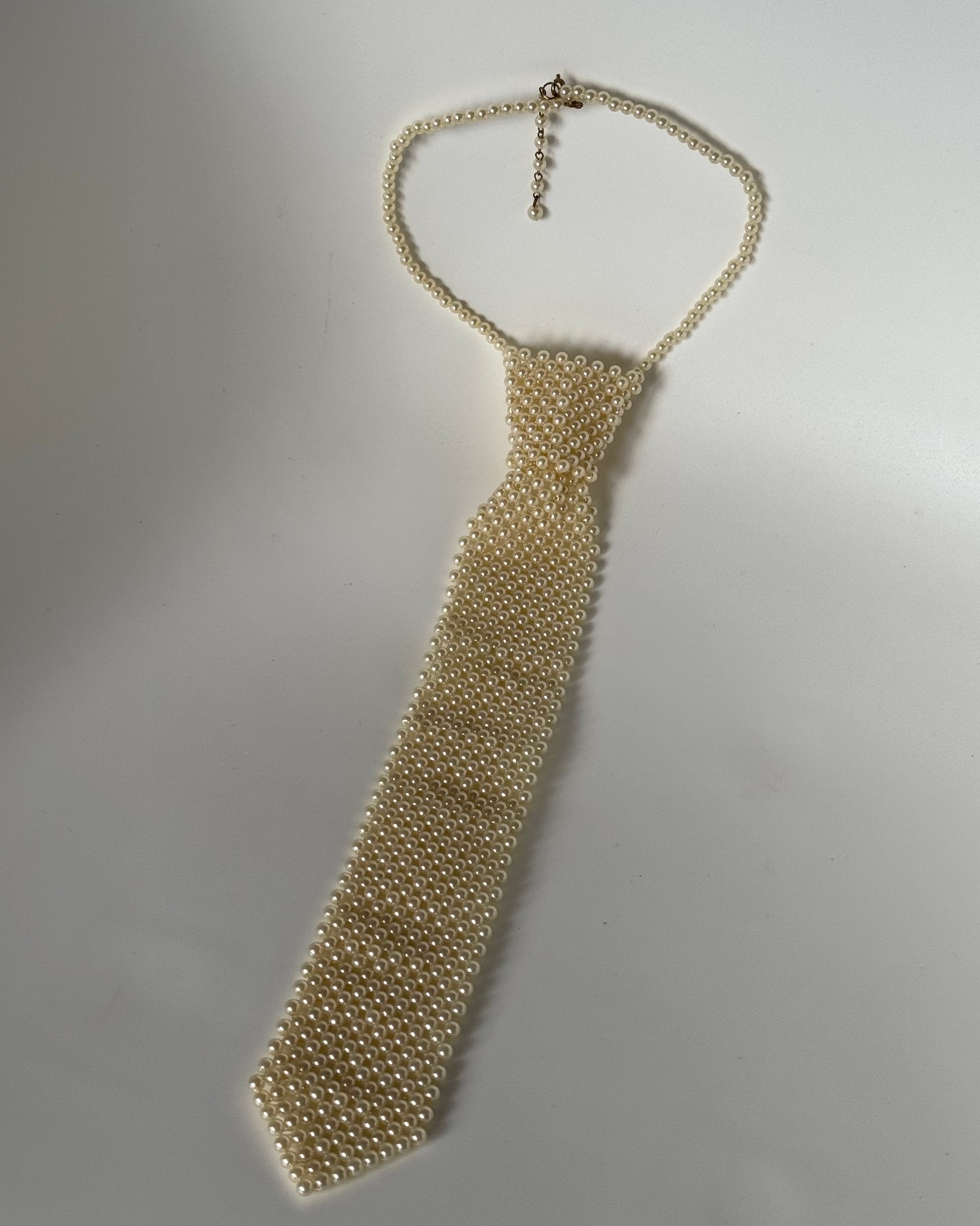 Pearl Beaded Tie