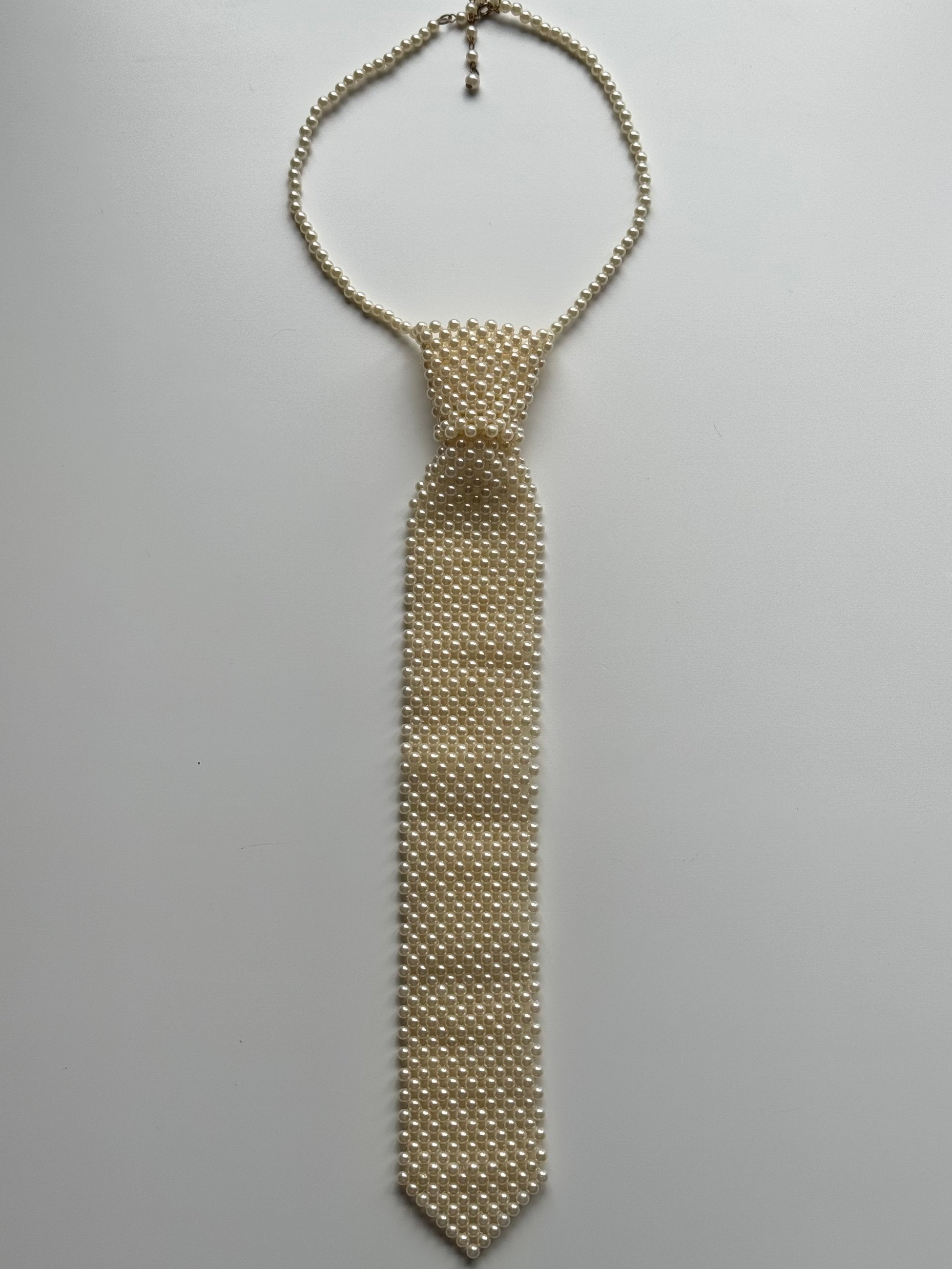 Pearl Beaded Tie