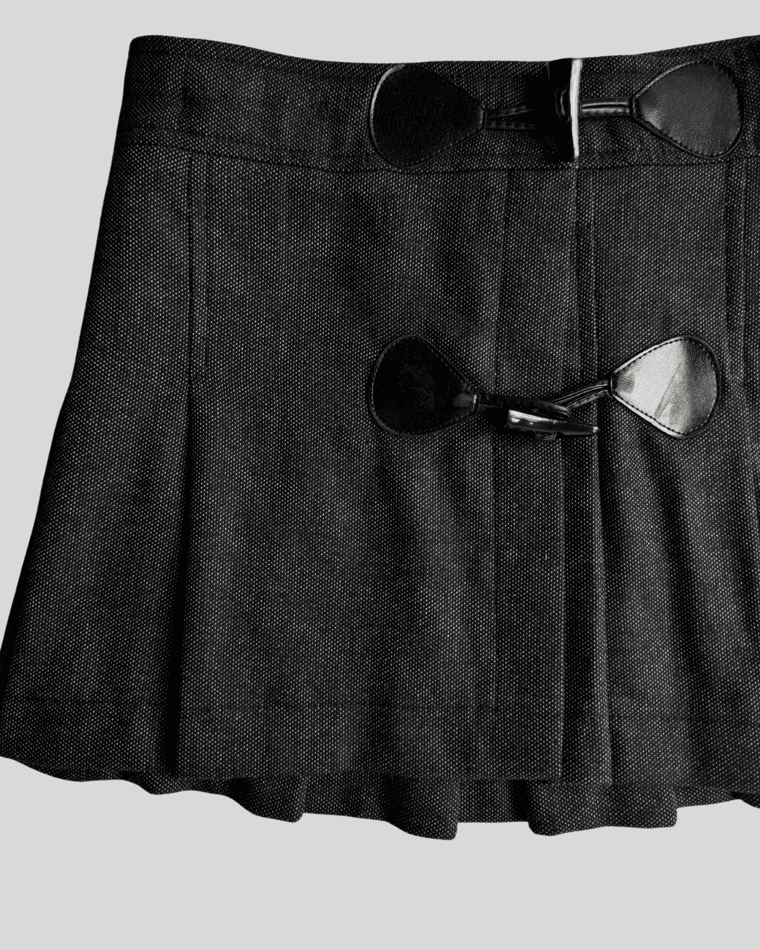 Button Detailed Mini Skirt