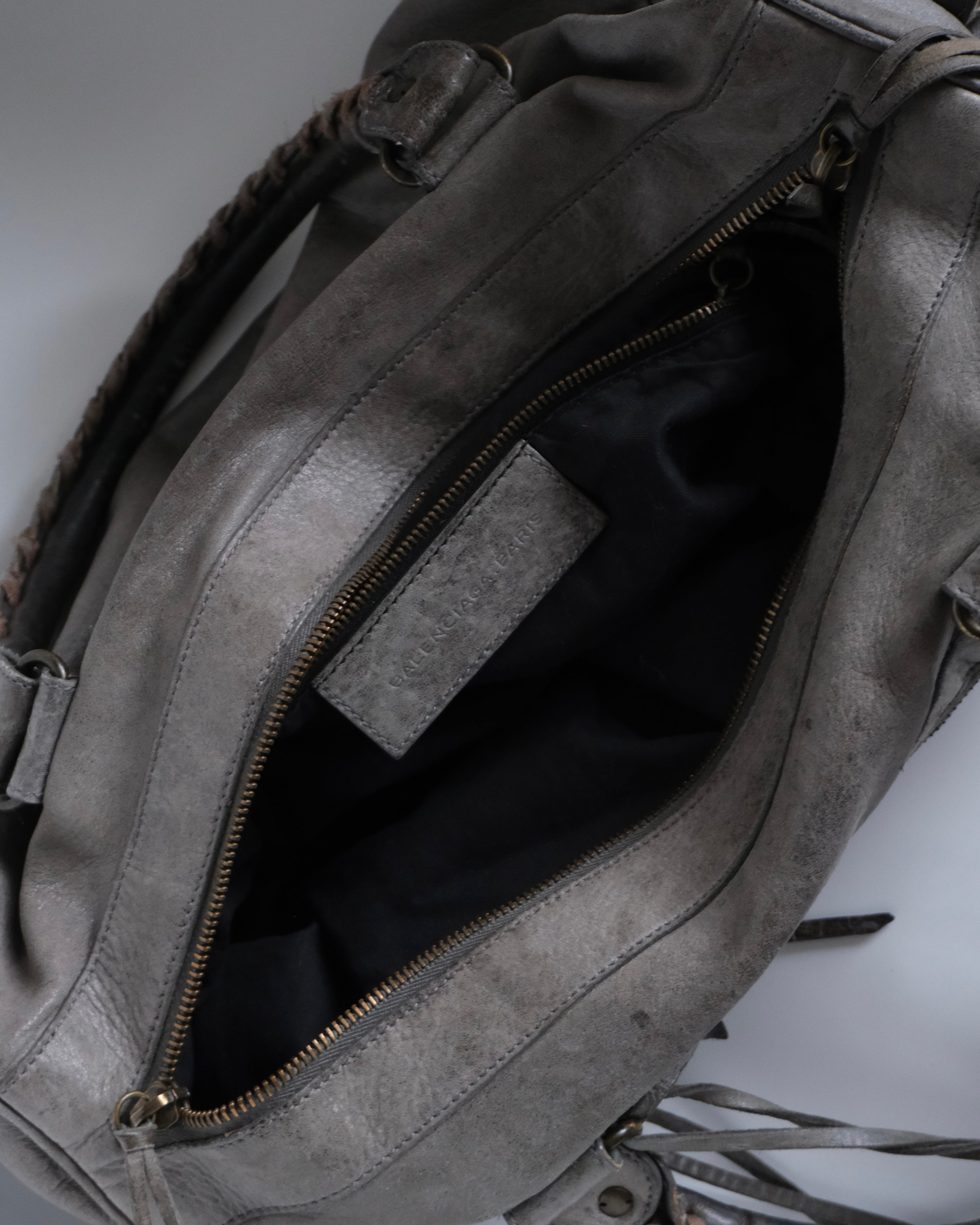 Balenciaga Twiggy Deri Çanta