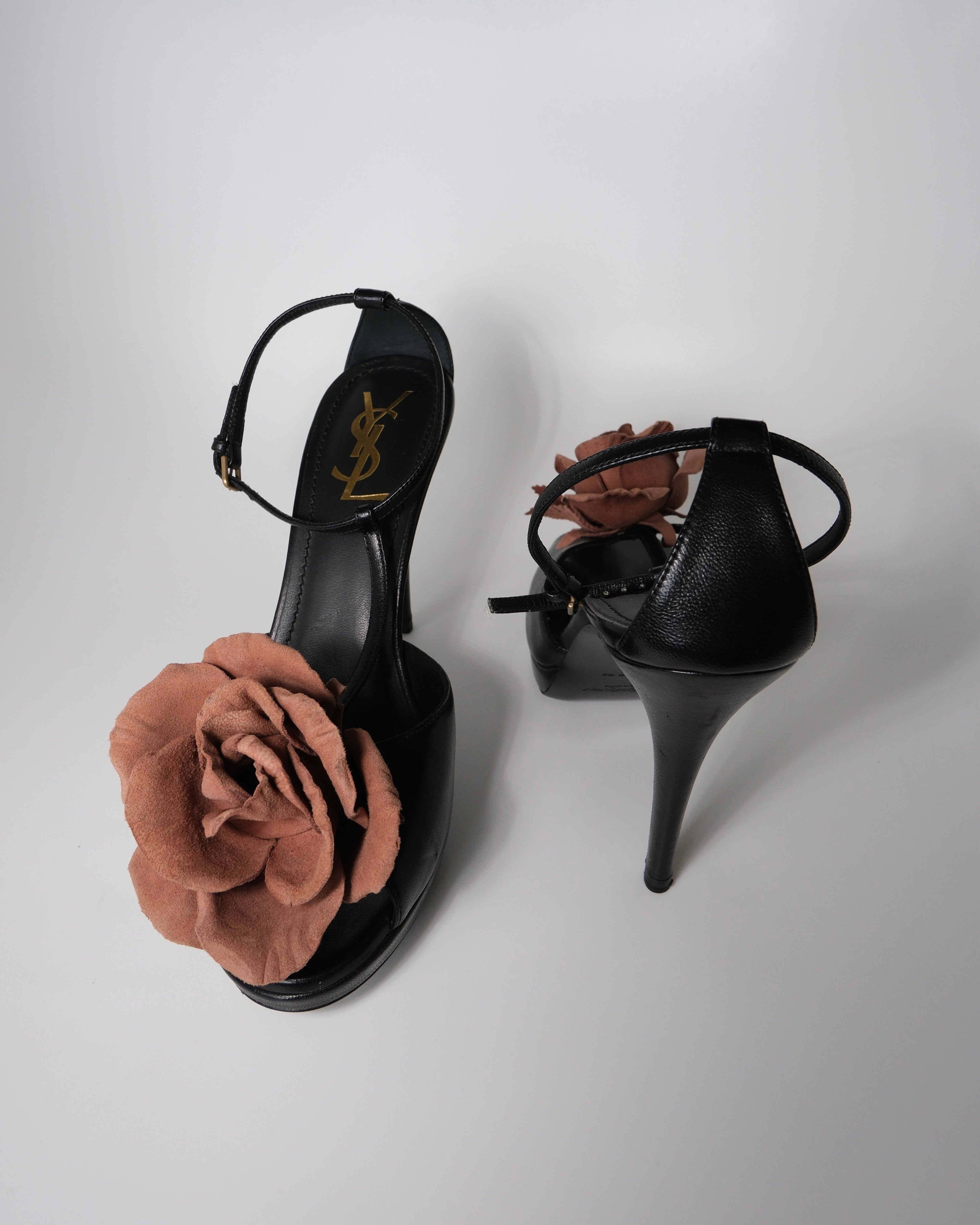 Yves Saint Laurent Çiçekli Topuklu Ayakkabı