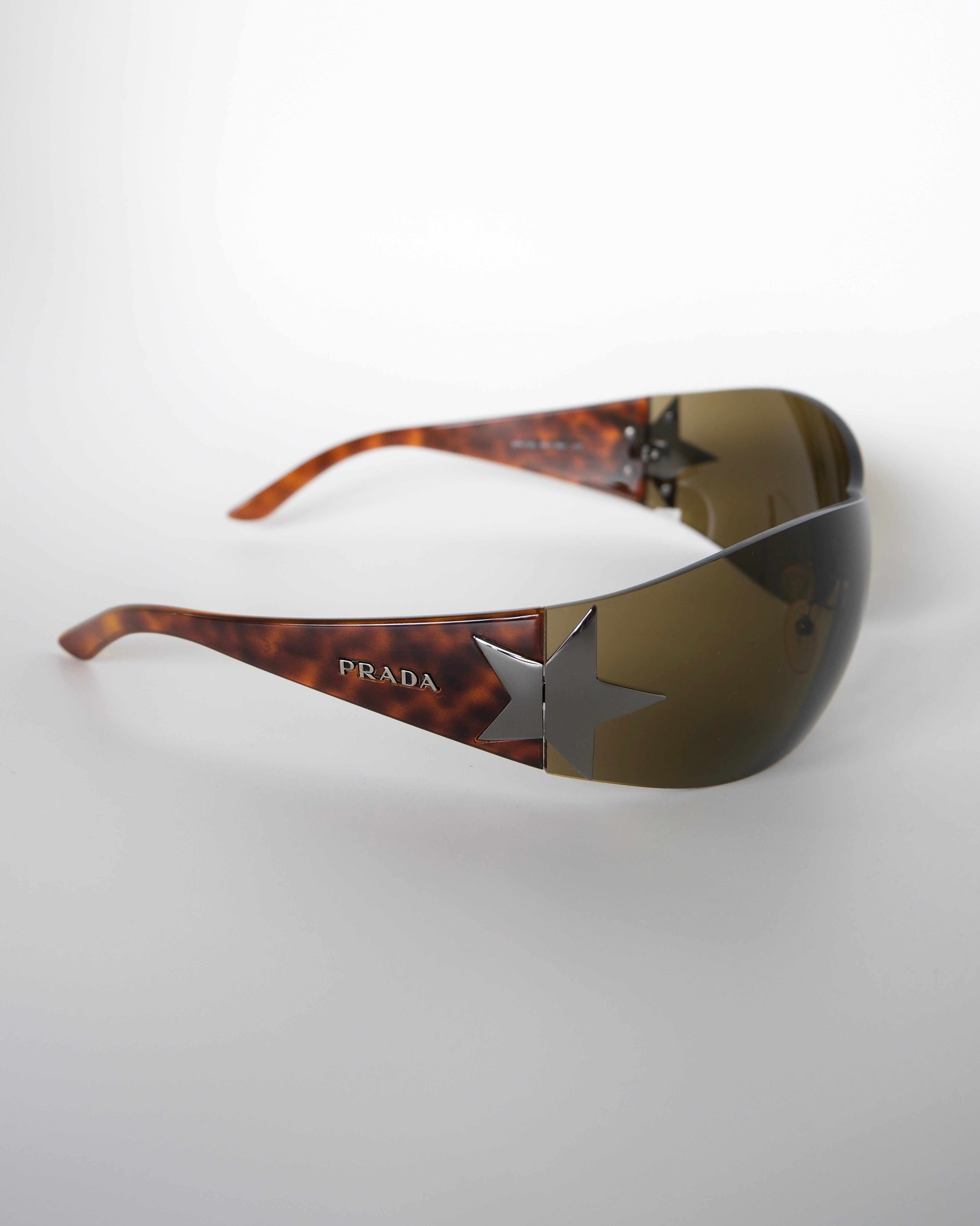 Prada Star Güneş Gözlüğü