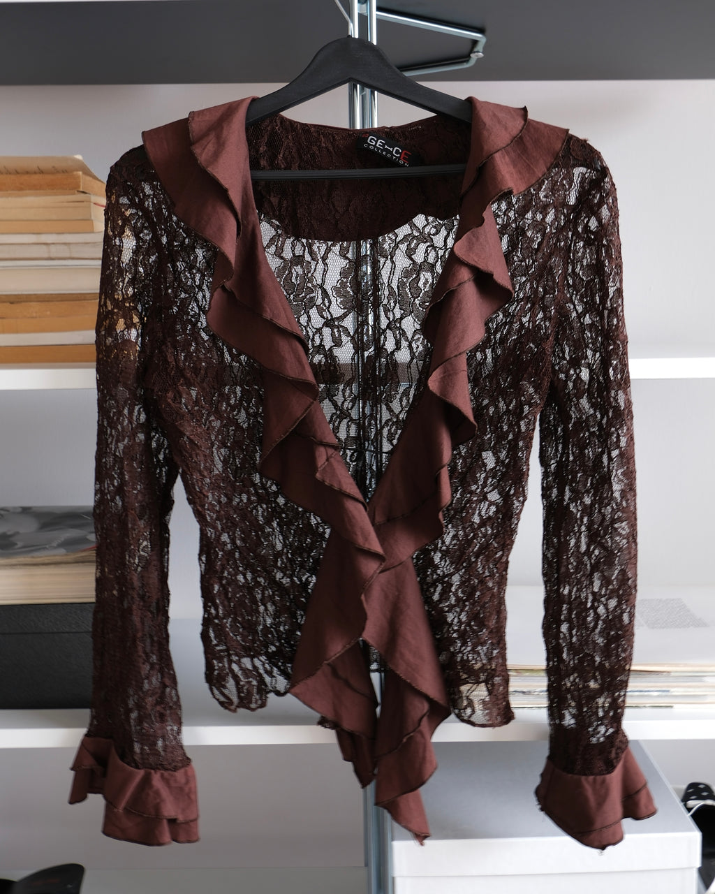 Lace Blouse with Collar Detail