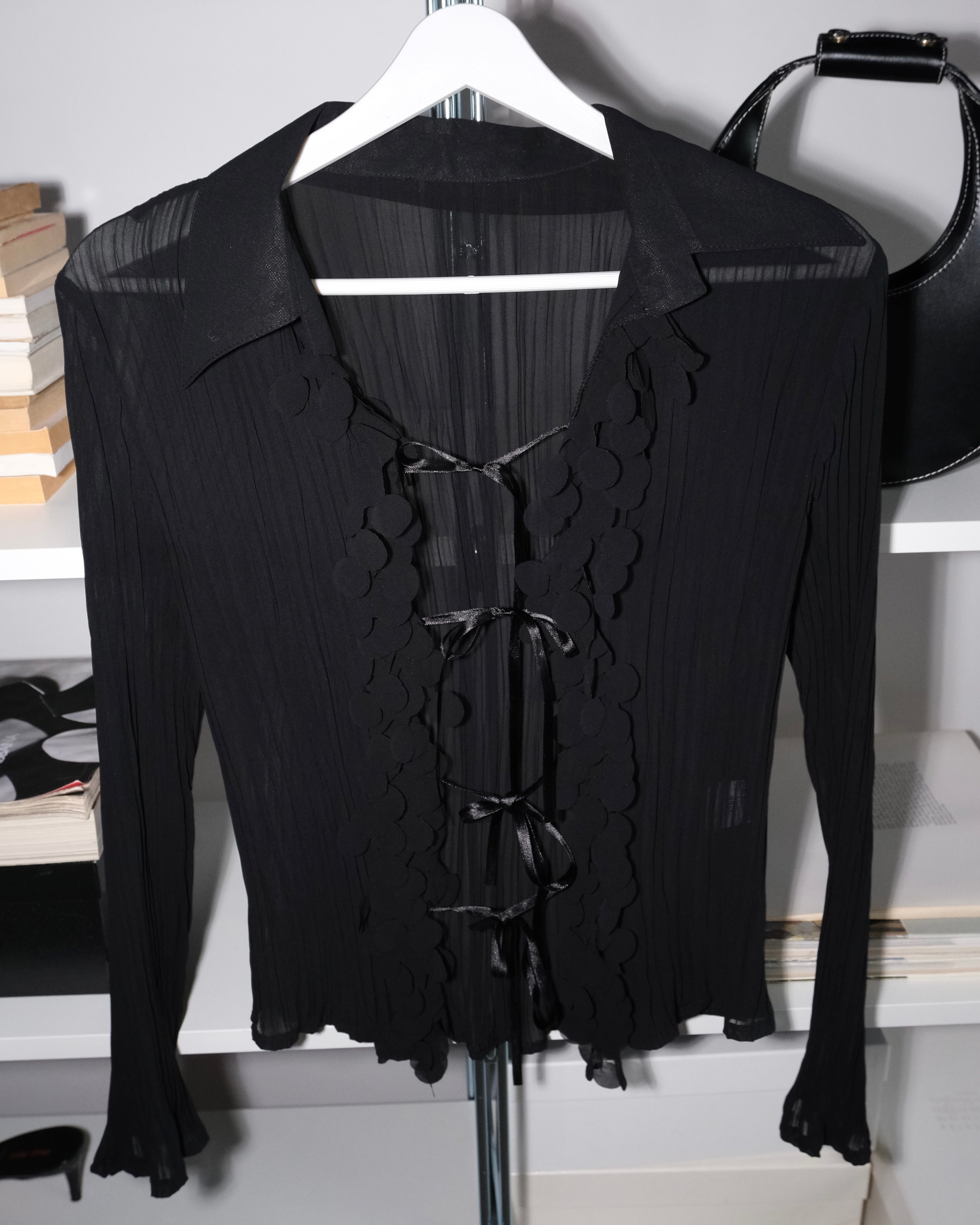 Tie-up Chiffon Shirt