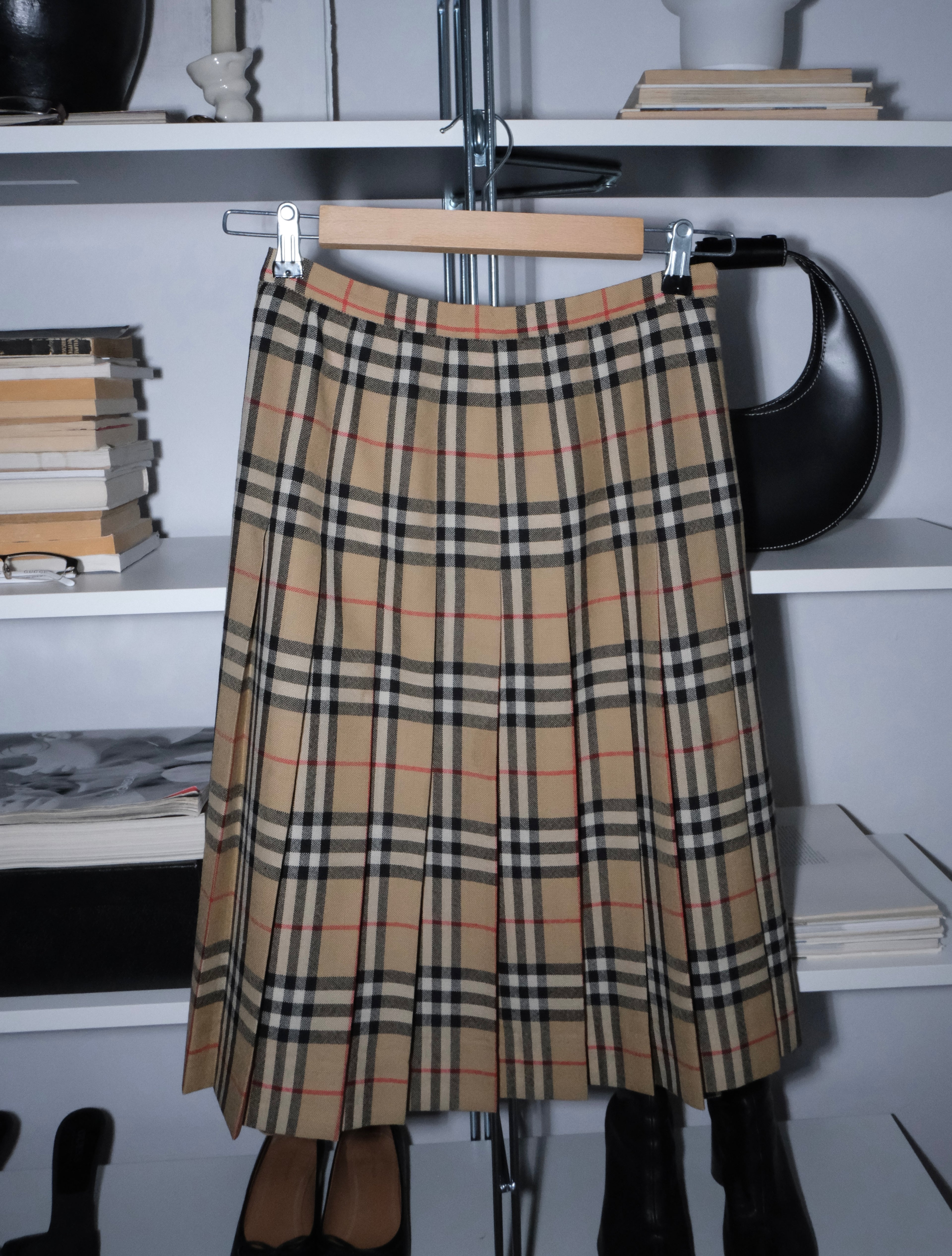 Burberry Pileli Etek