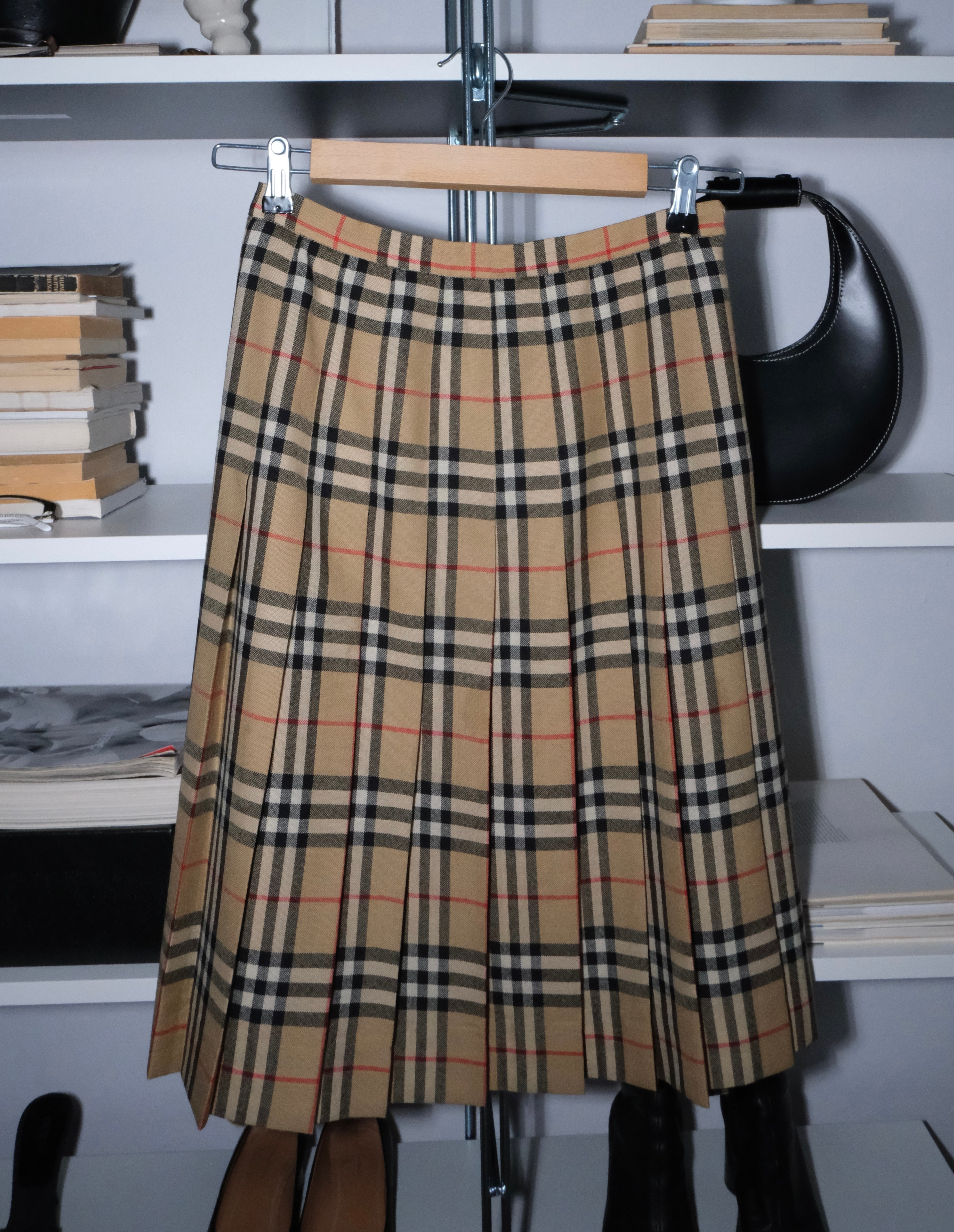 Burberry Pileli Etek