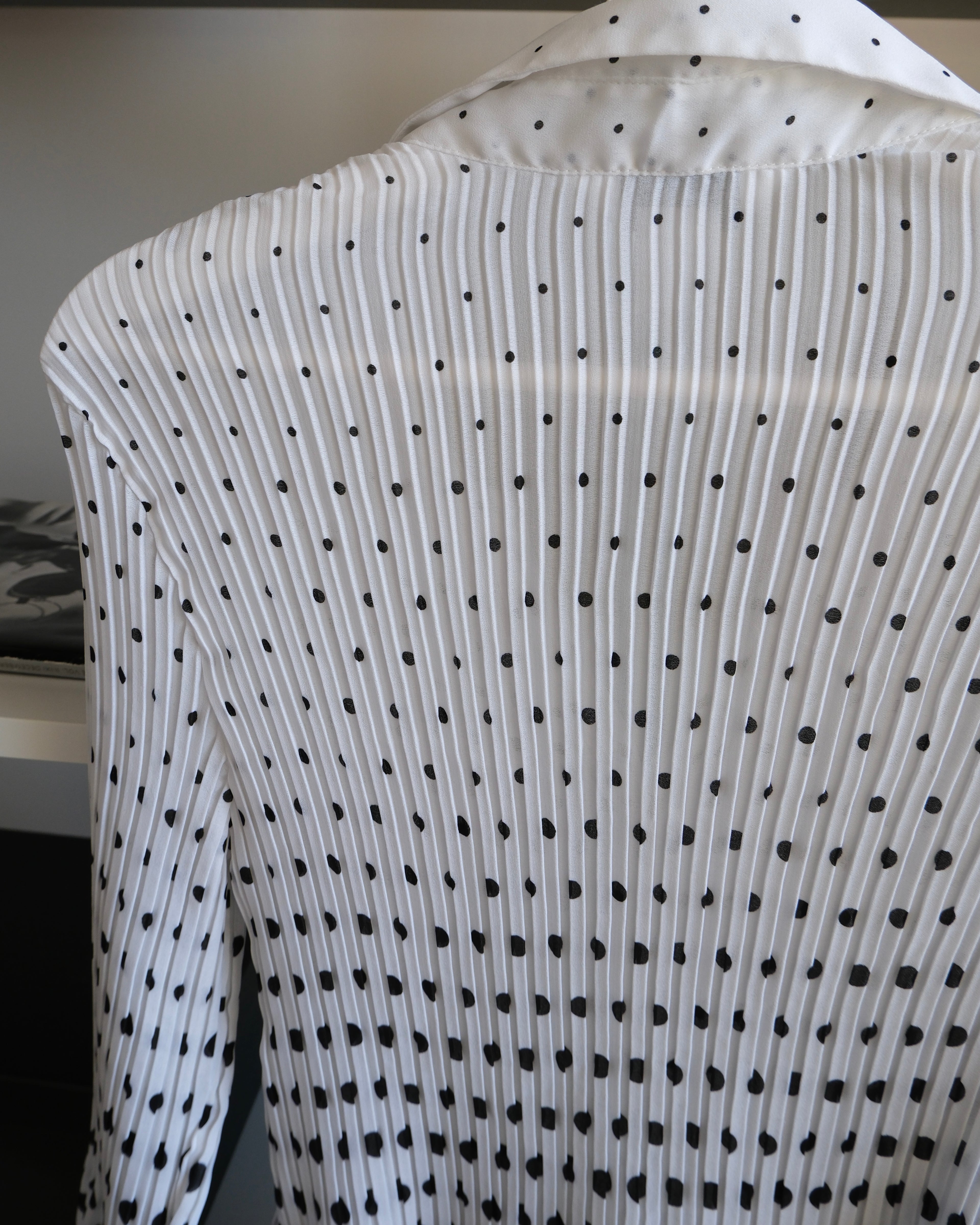 Polka Dot Gradient Shirt