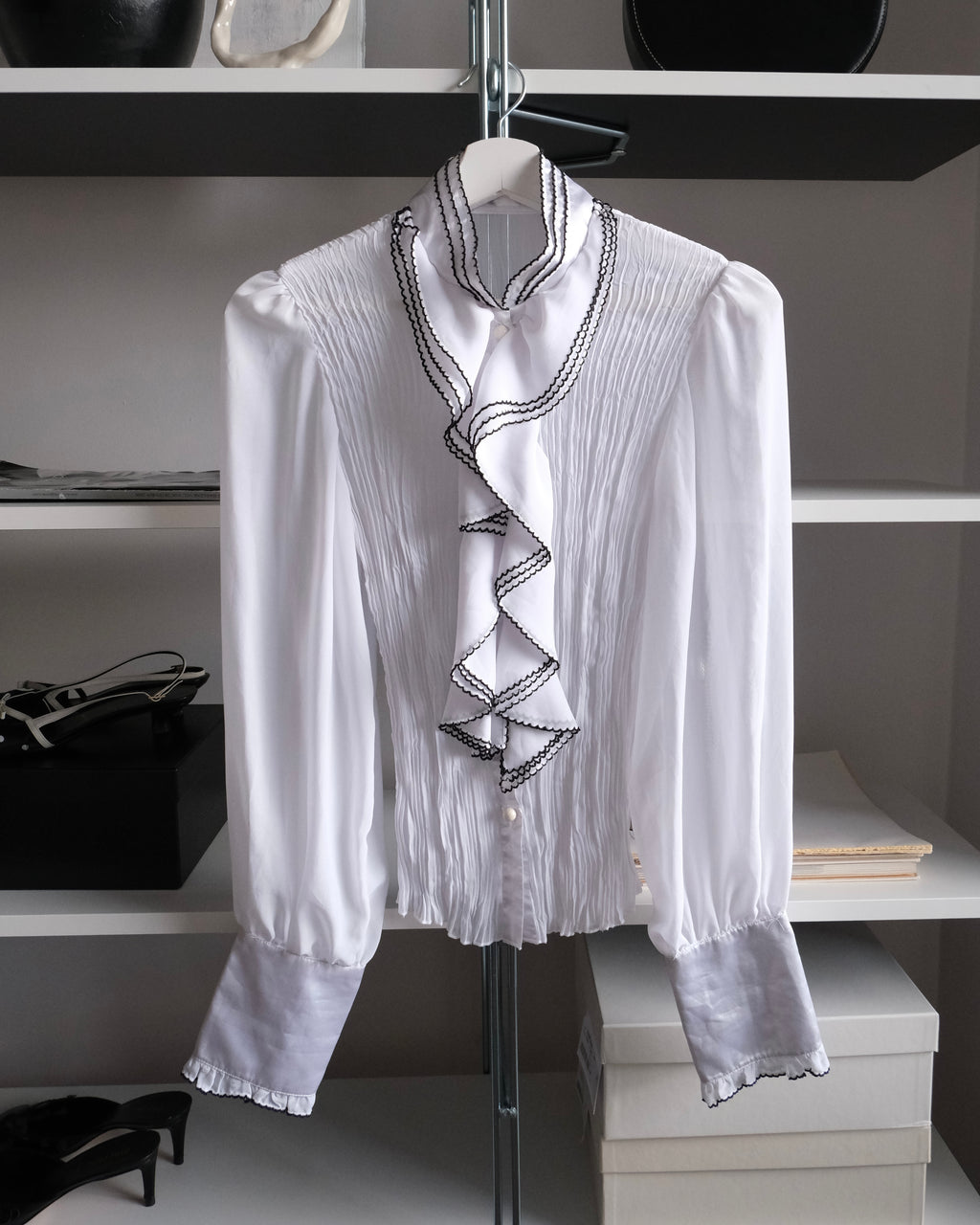 Shirt with Collar Detail