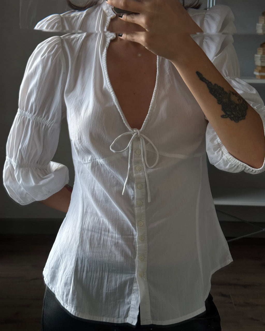 Kol Detaylı Gömlek