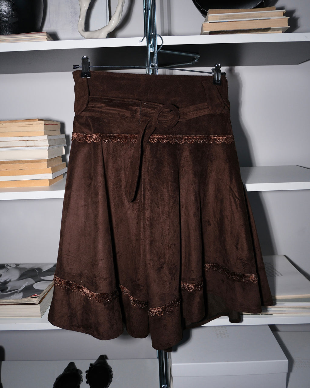 Kemerli Süet Etek