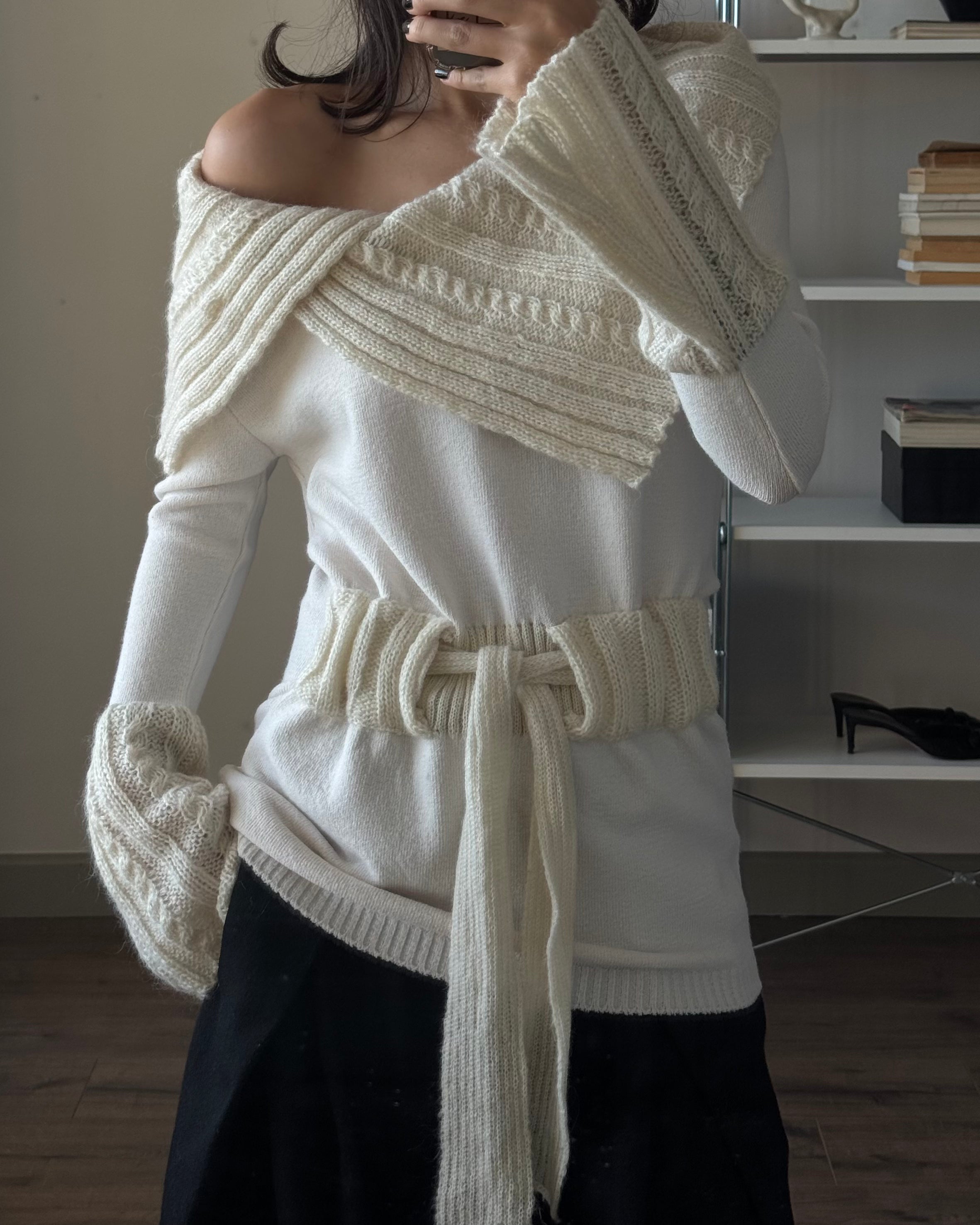 Sweater with Collar Detail