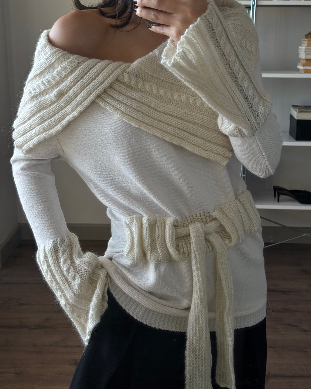 Sweater with Collar Detail