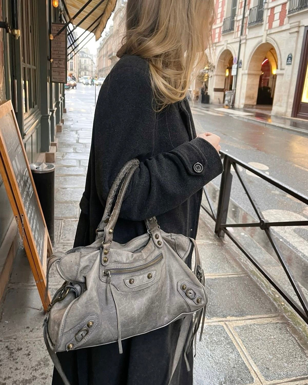 Balenciaga Twiggy Deri Çanta