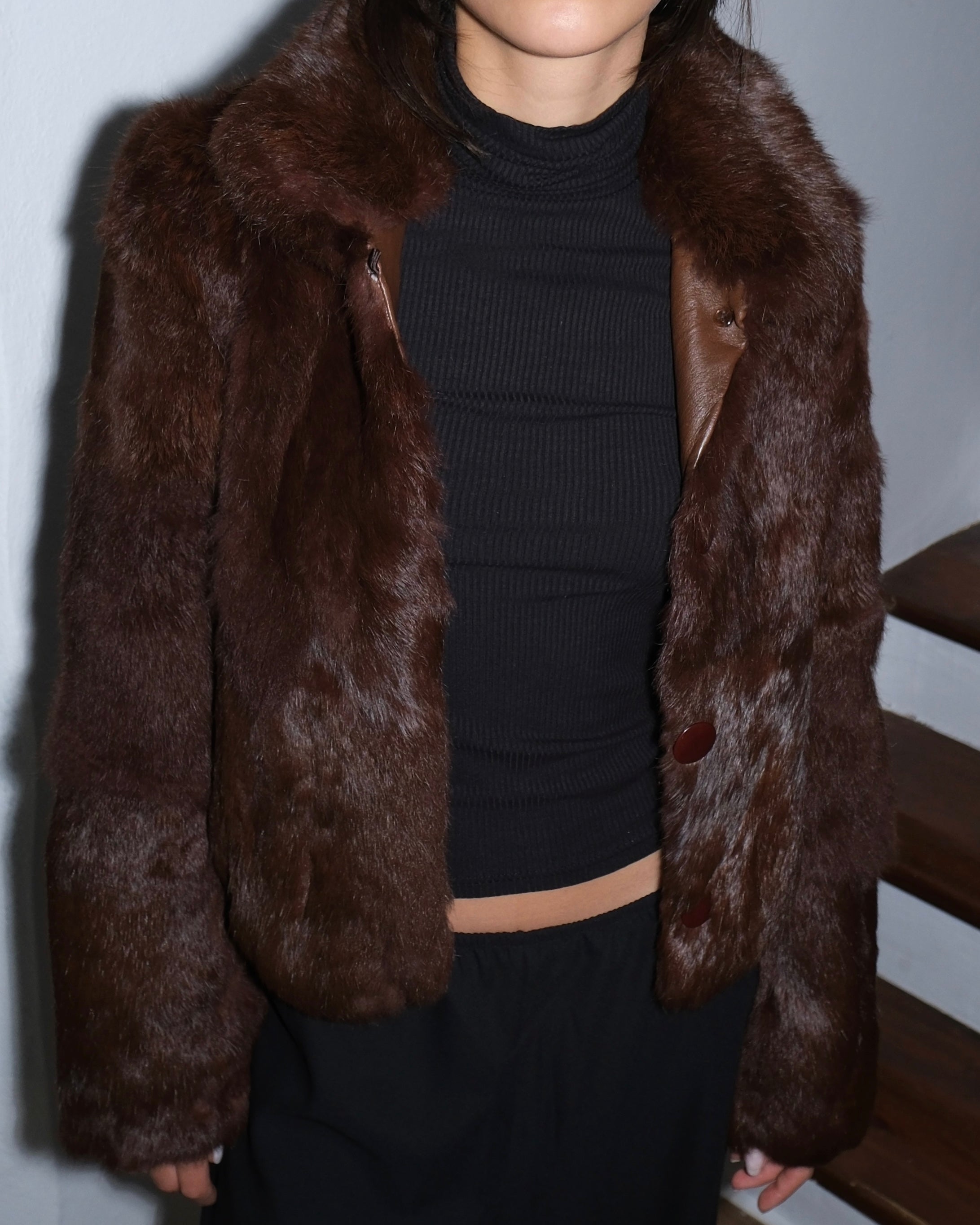 Kısa Kahverengi Kürk