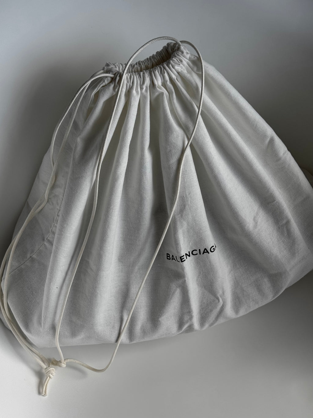 Balenciaga Twiggy Deri Çanta