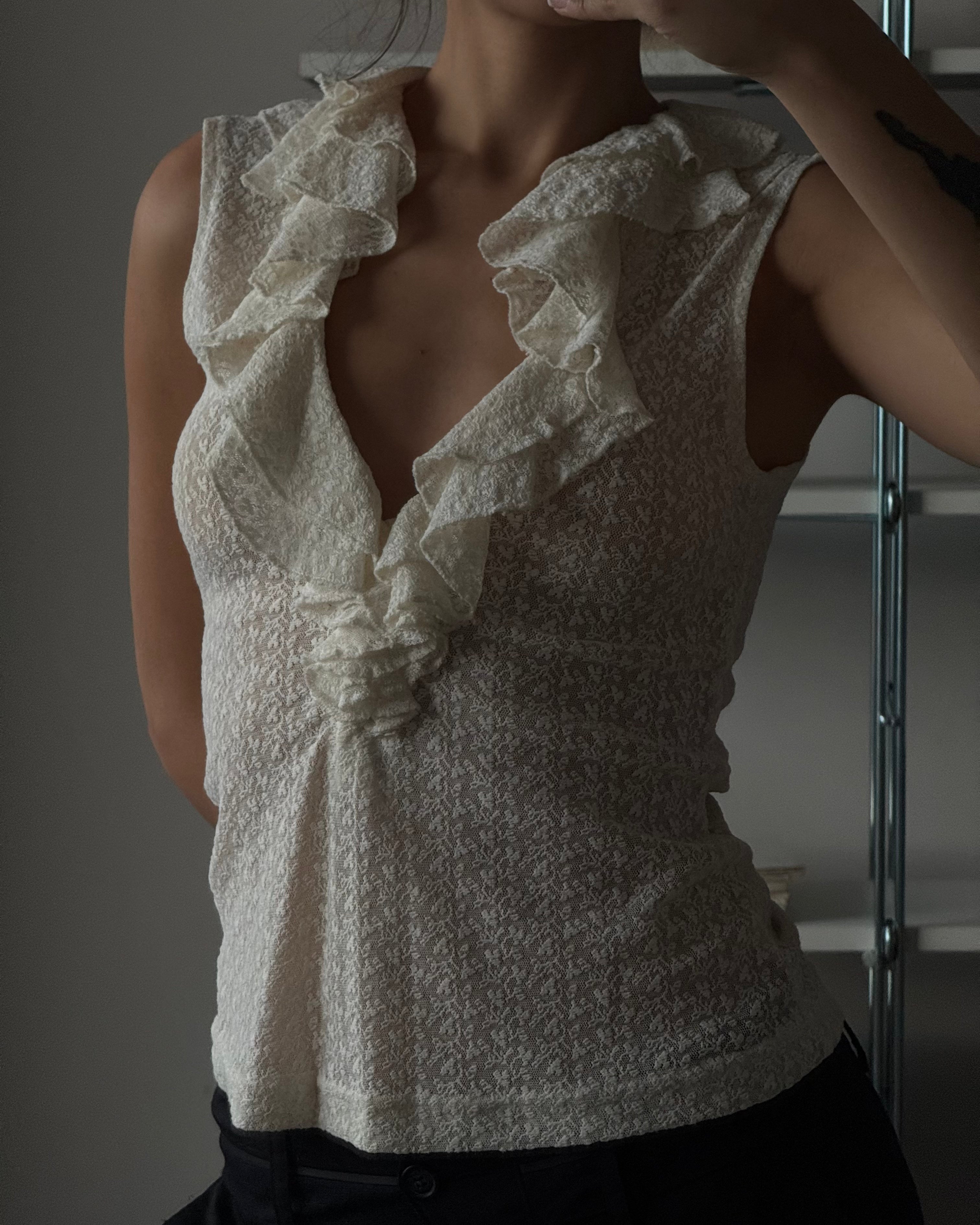 Lace Blouse with Collar Detail