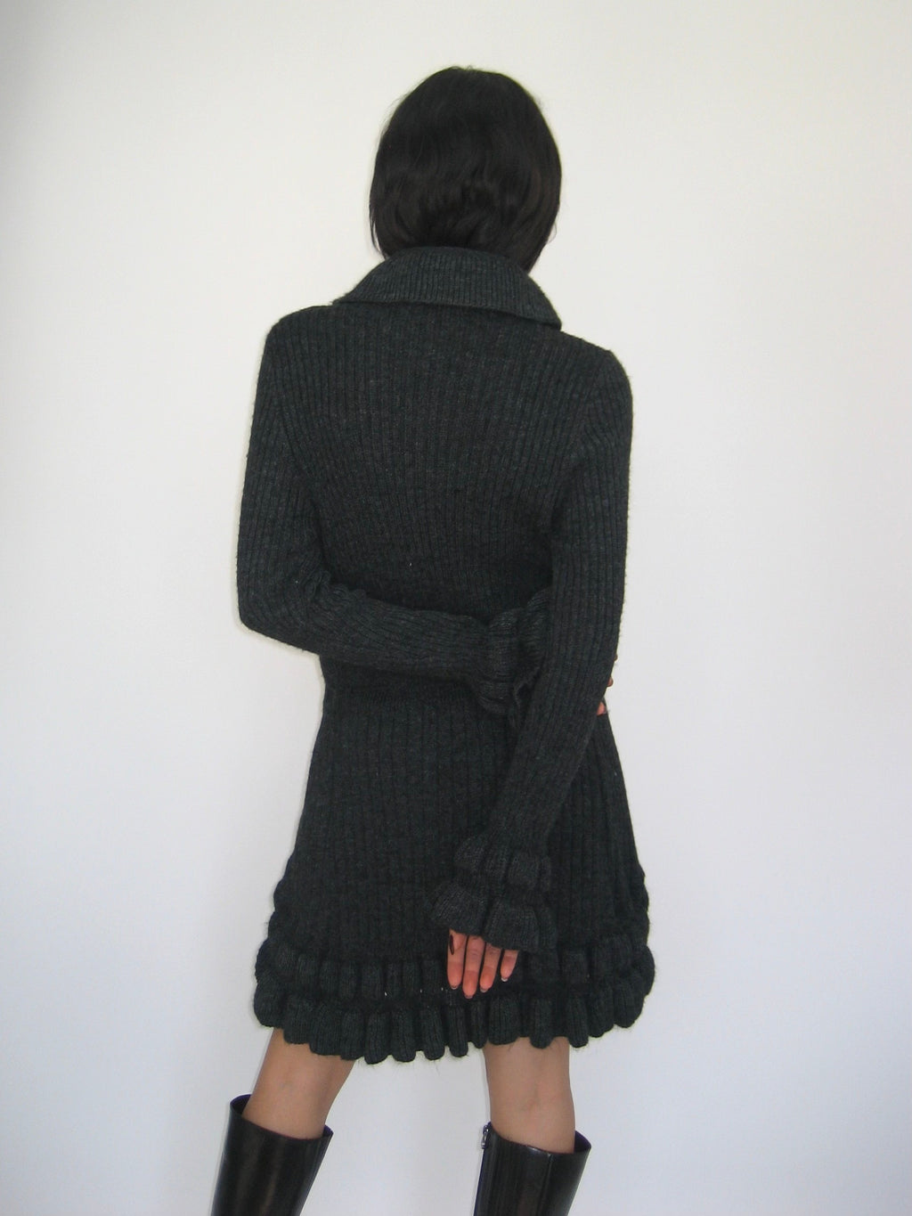 Ruffle Detailed Cardigan
