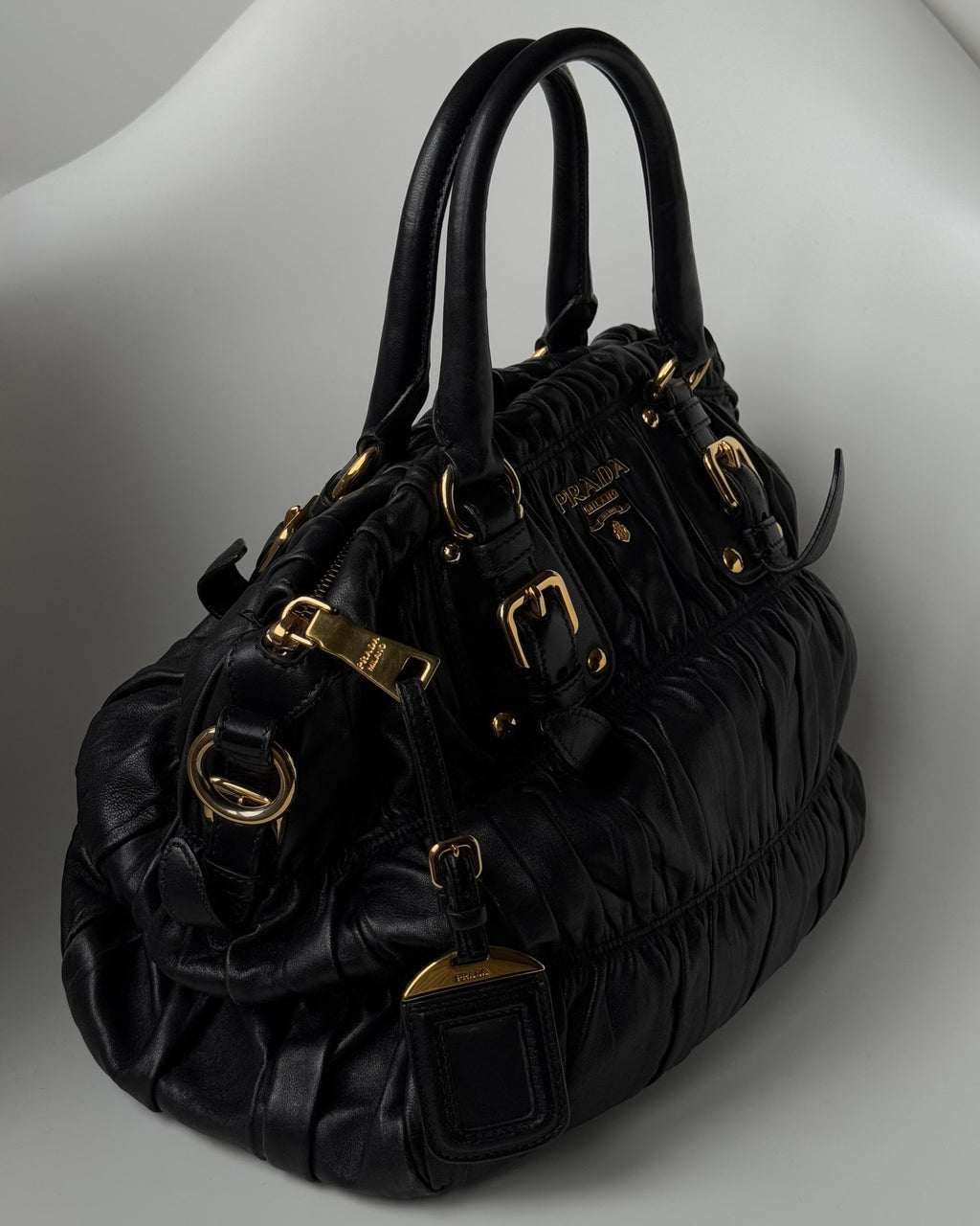 Prada Nappa Gaufre Deri Çanta