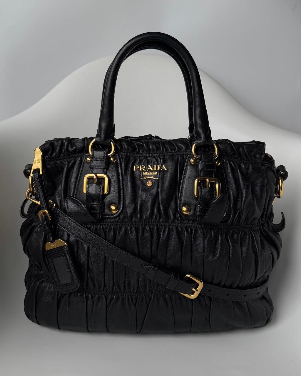 Prada Nappa Gaufre Deri Çanta