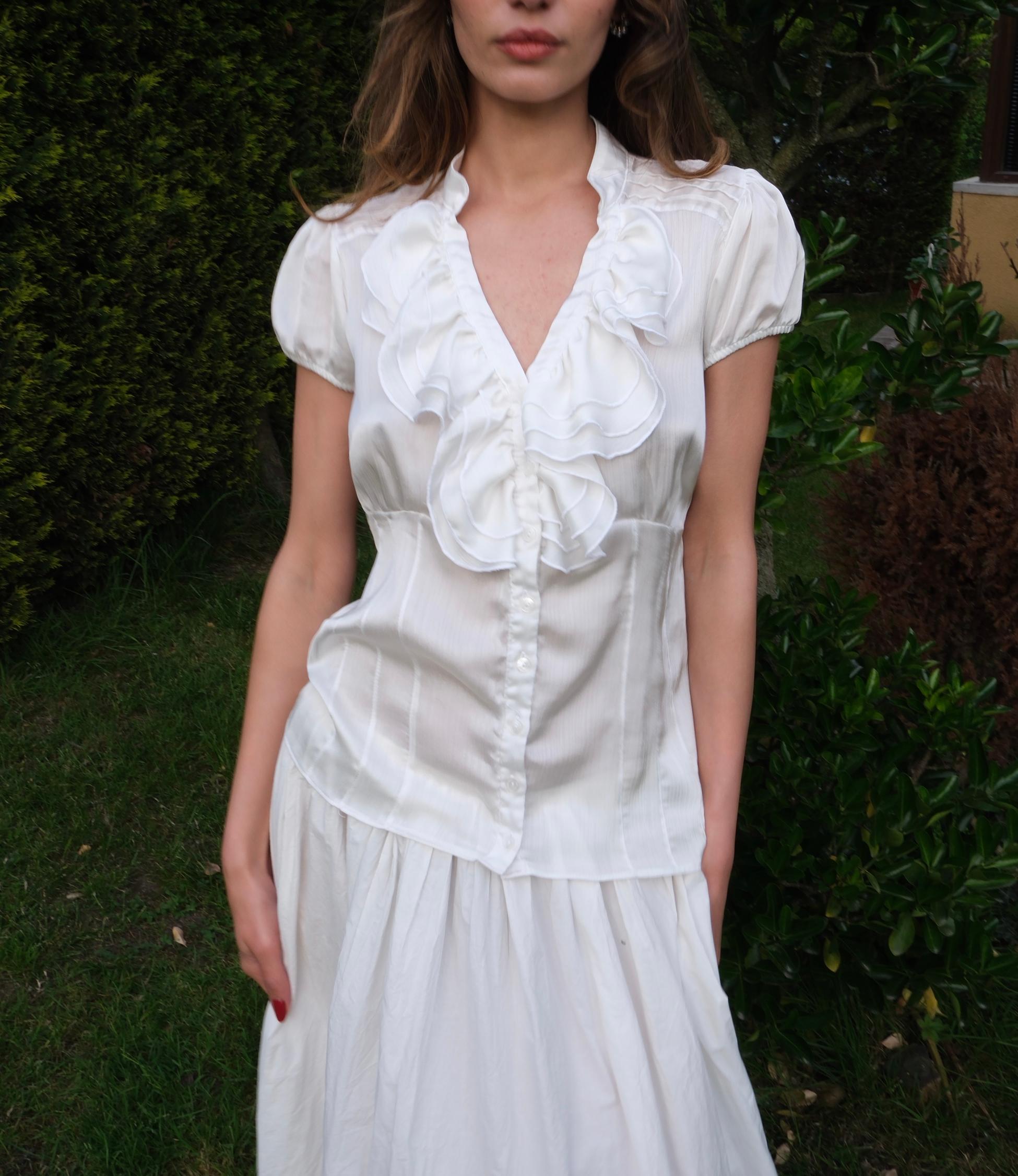 Ecru Blouse with Collar Detail