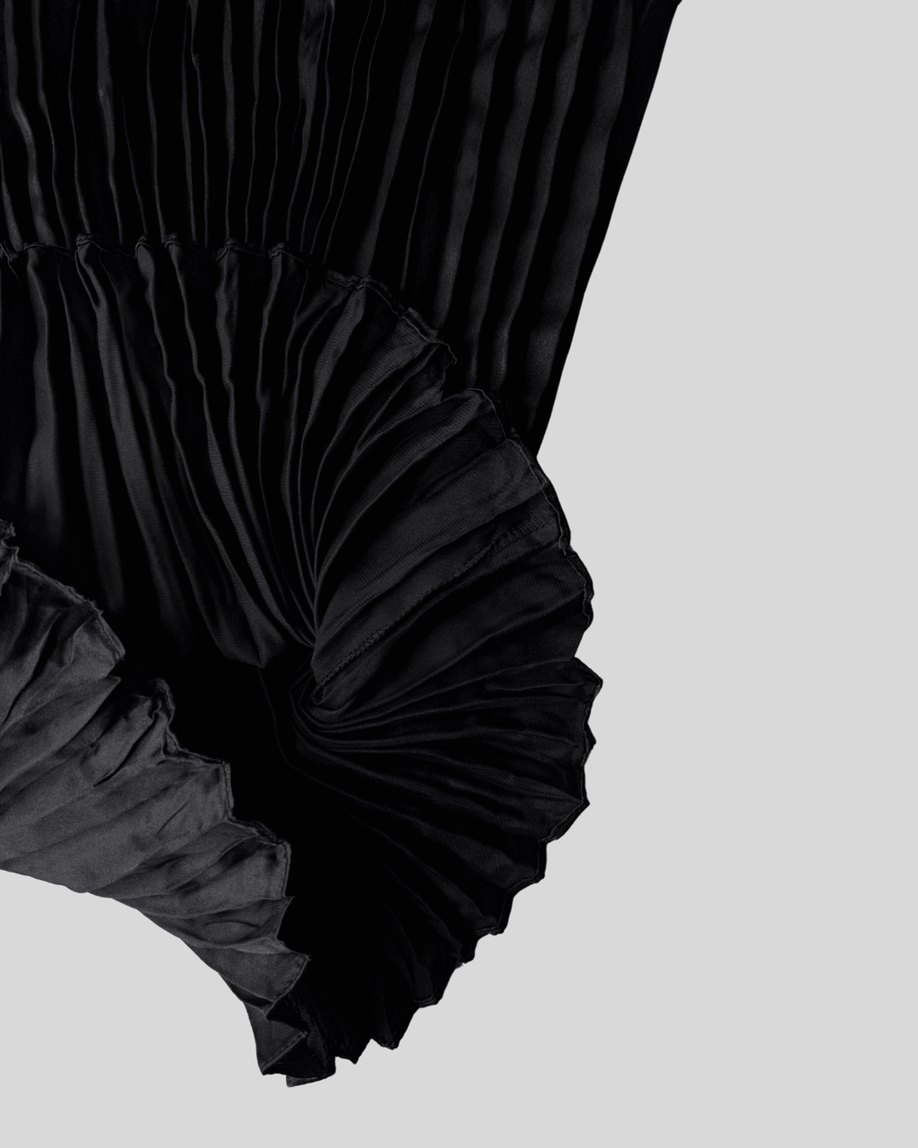 Accordion Black Blouse