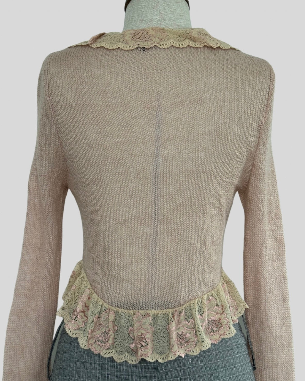 Lace Detailed Crop Cardigan