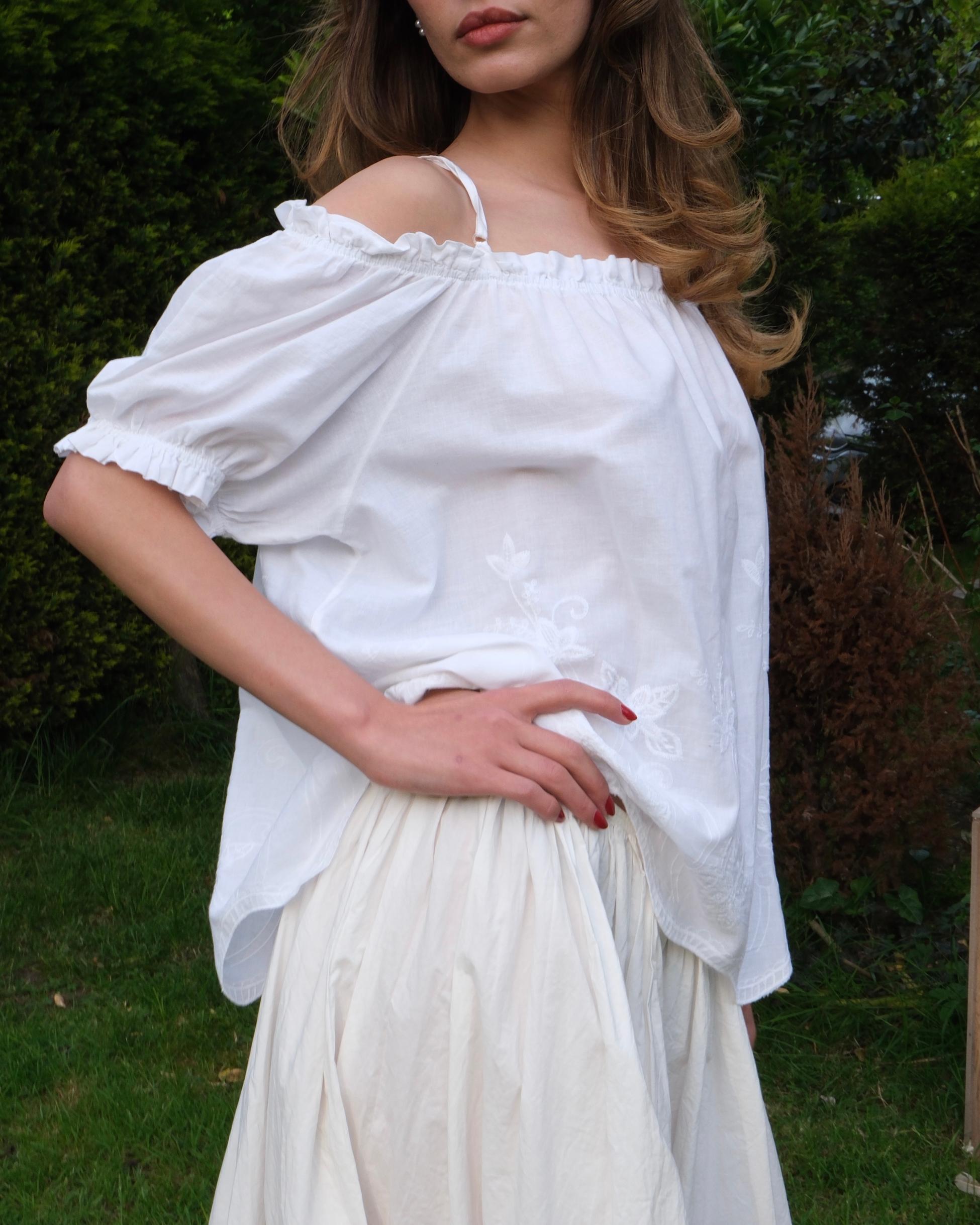 Floral Embroidered Loose Blouse