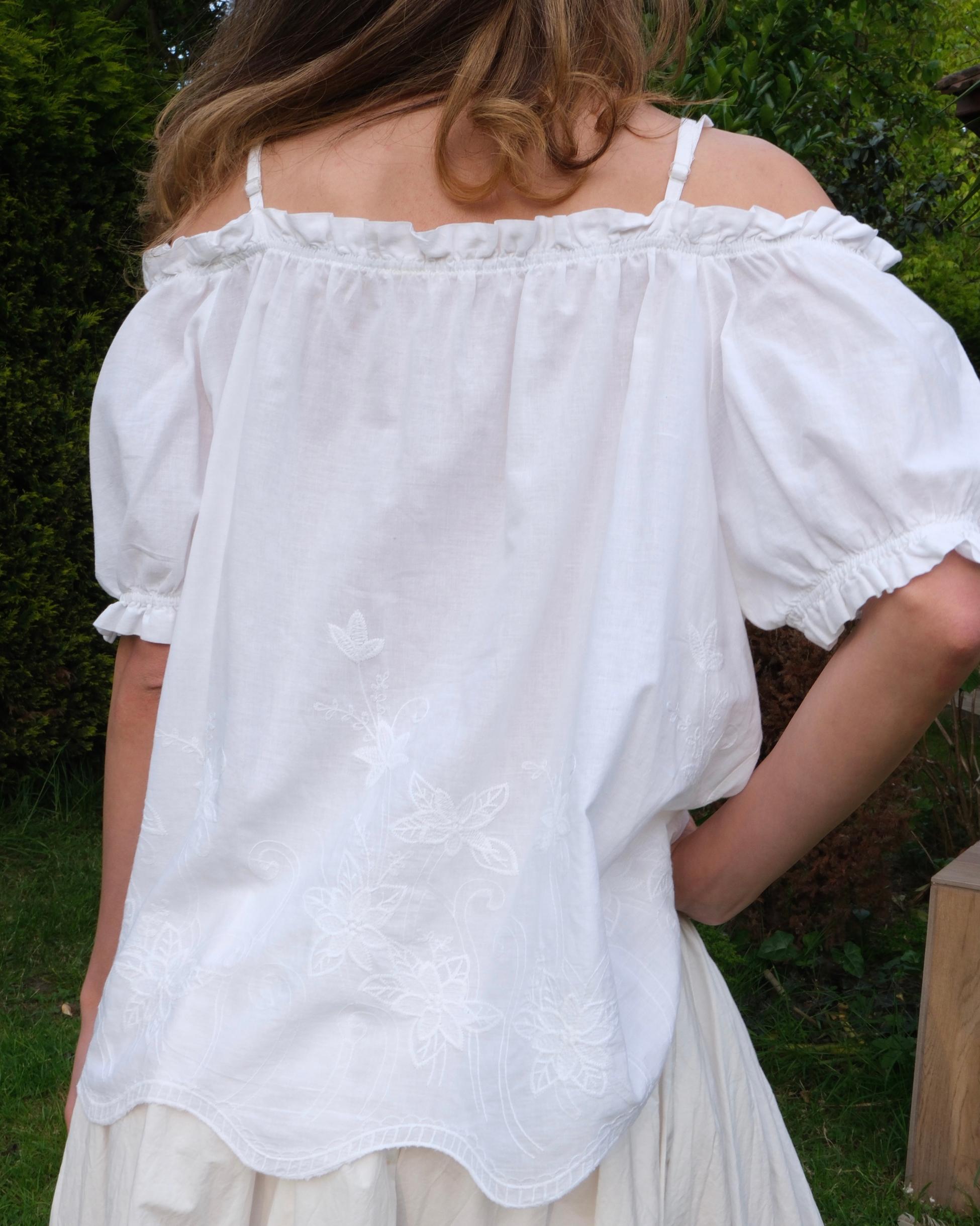 Floral Embroidered Loose Blouse