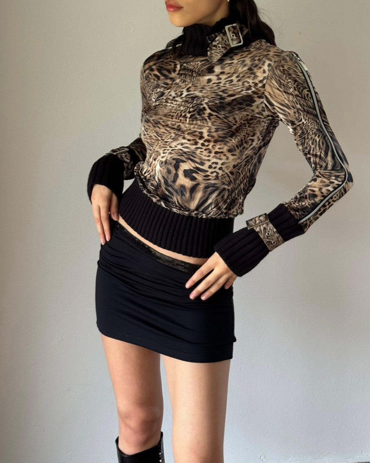Leopard Patterned Turtleneck Blouse